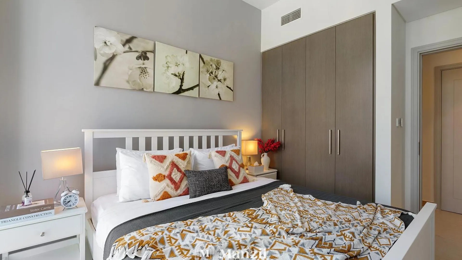 Manzil - 3Br With Maids Room In Downtown With Stunning City Views Dubai Apartment